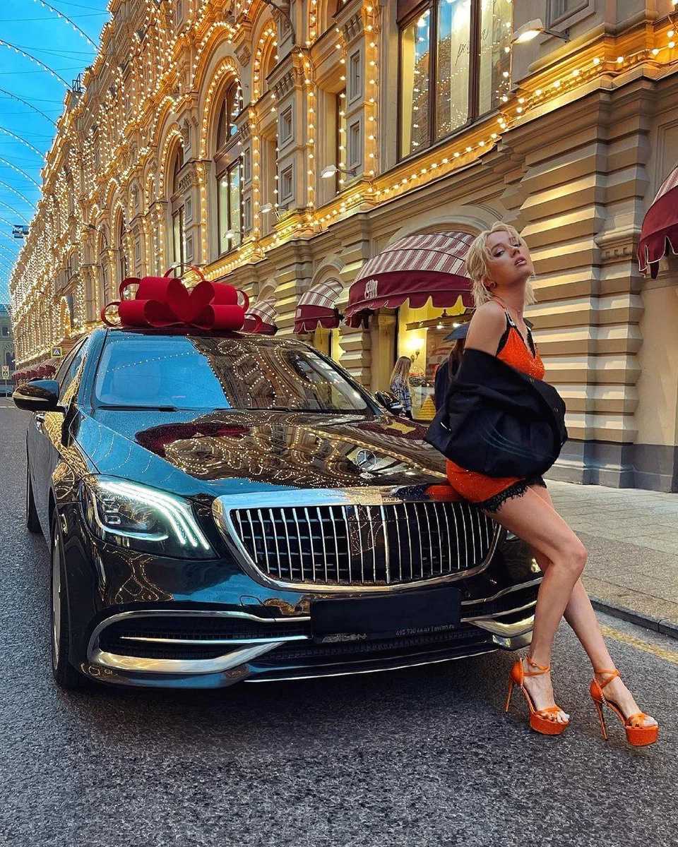Какую машину подарила клава кока папе