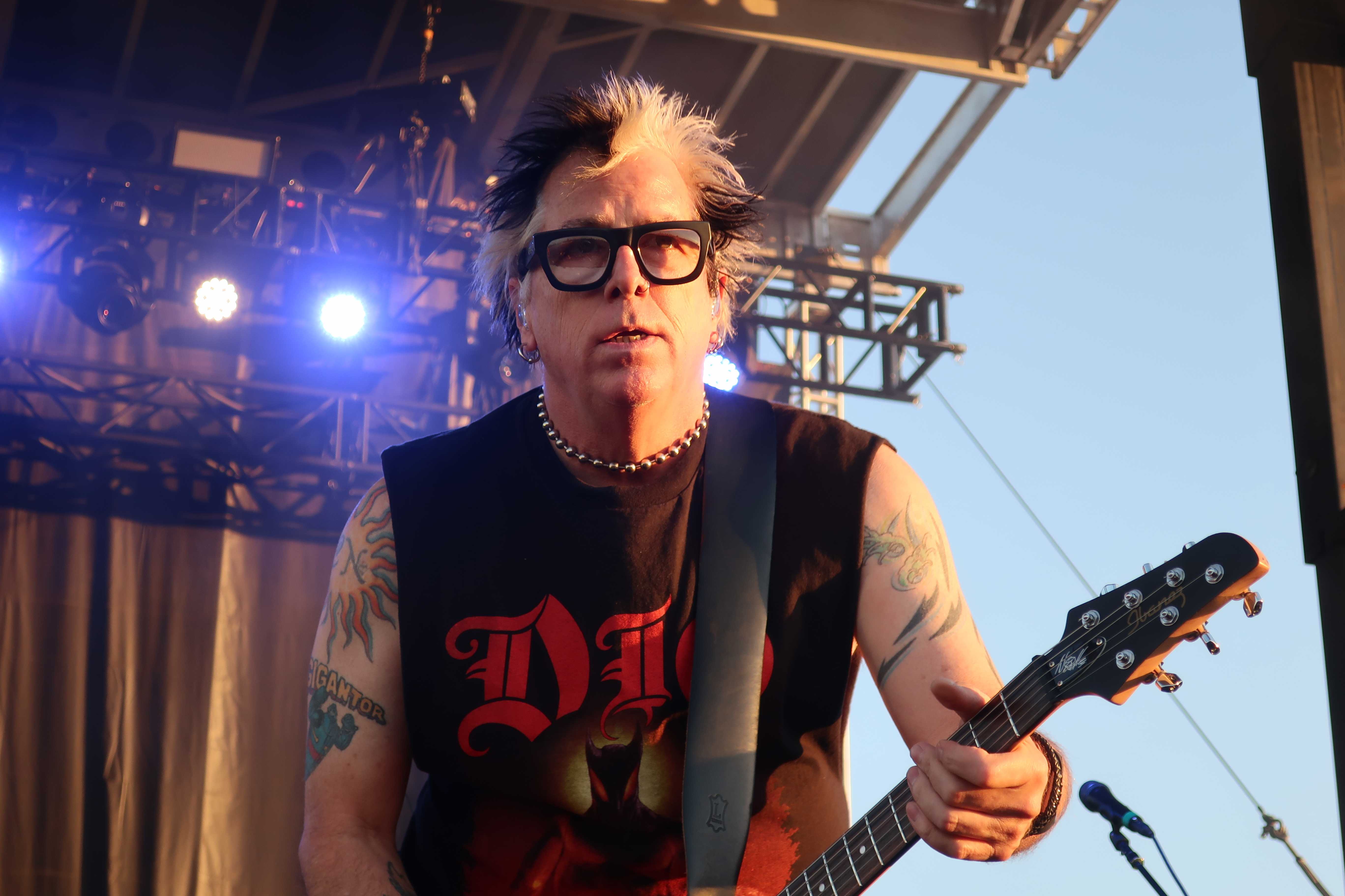 Dexter holland: the scientist genius of the offspring