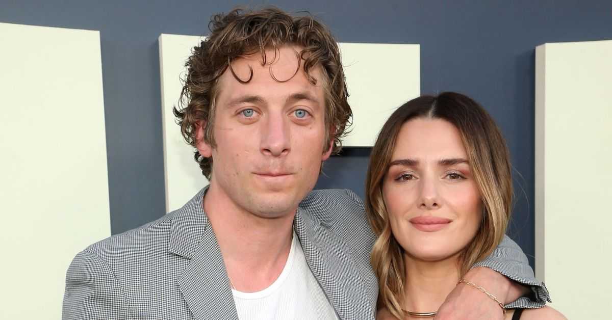 The bear star jeremy allen white's wife, addison timlin, files for divorce, [cheating alligations?]