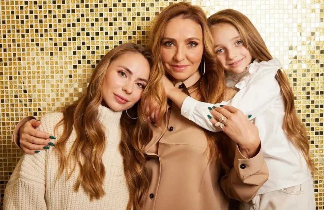 Дети татьяны навки: 2 дочери александра и надежда