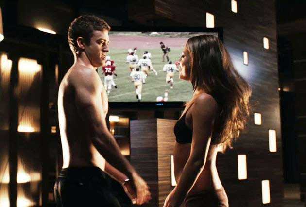 Mila kunis was ‘uncomfortable’ while making ‘friends with benefits’ with justin timberlake