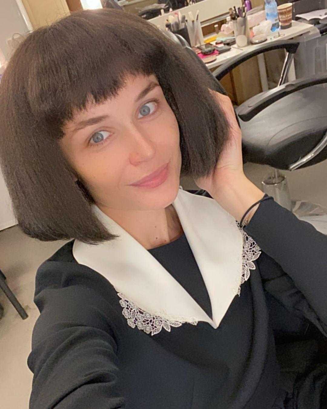 Полина Гагарина напугала фанатов радикальным  преображением Неужели певица решила вернуть темный цвет волос