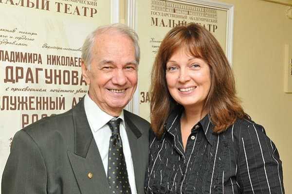 Обаятельна и привлекательна в свои 58: как живёт актриса светлана аманова