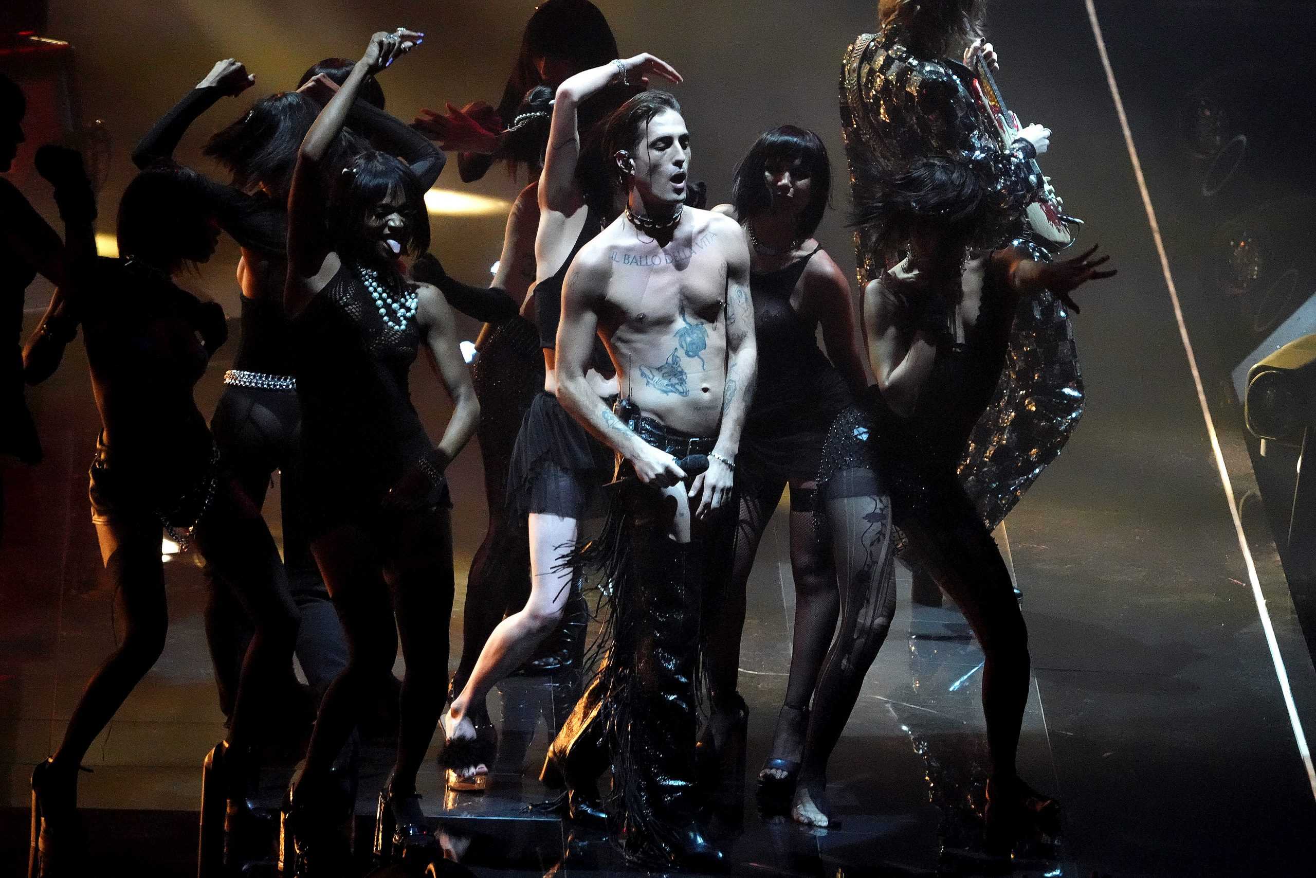 Тейлор свифт снова лидирует в номинациях mtv ema
