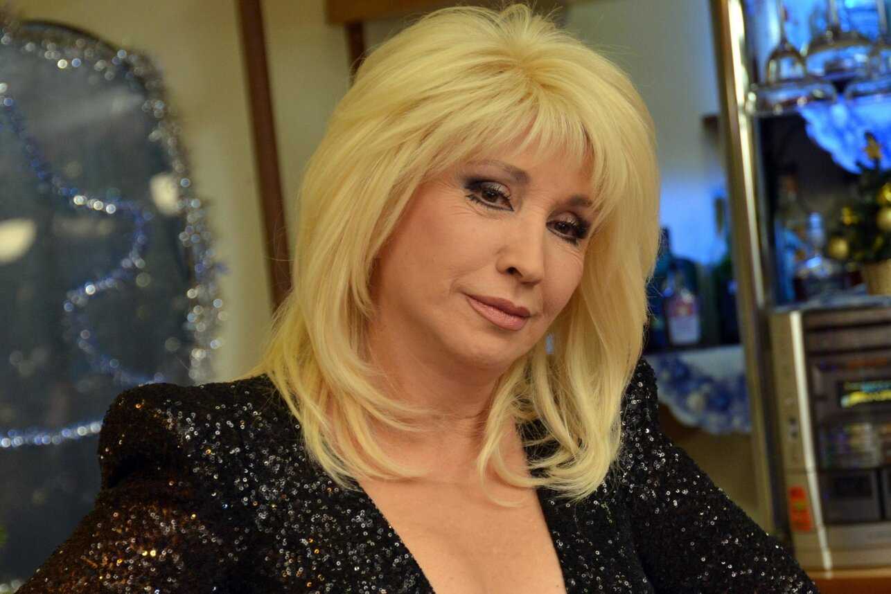 Как менялся стиль 68-летней ирины аллегровой, начиная с 80-х | dailyposter
