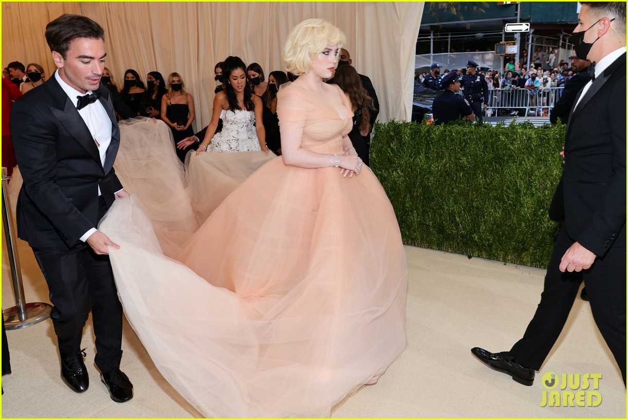 Billy porter asked fans to recreate his met gala look