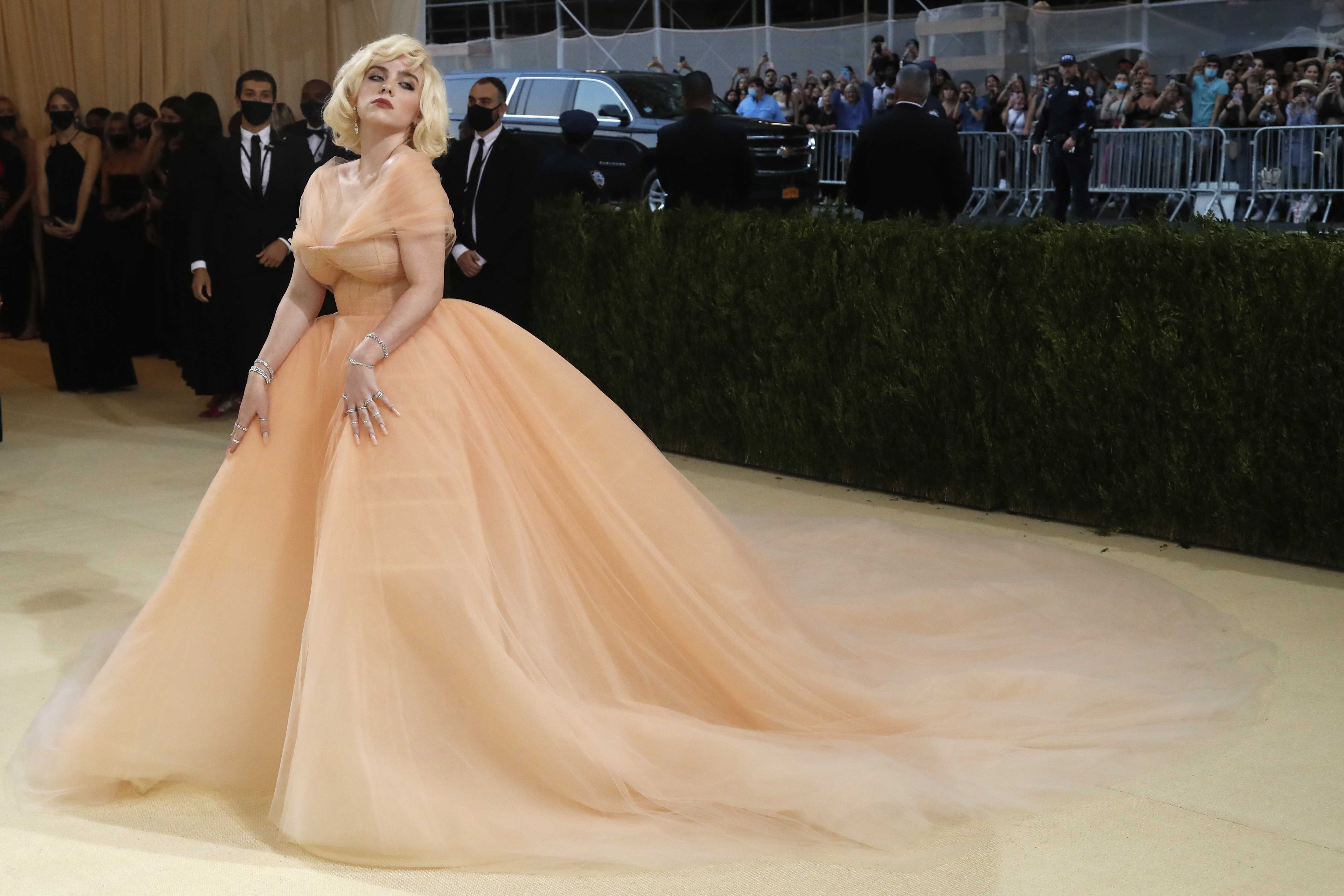 Billy porter asks fans to recreate met gala look in fashion challenge