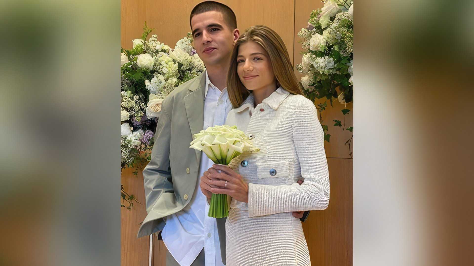 26-летняя Александра Новикова — дочь известного ресторатора Аркадия Новикова