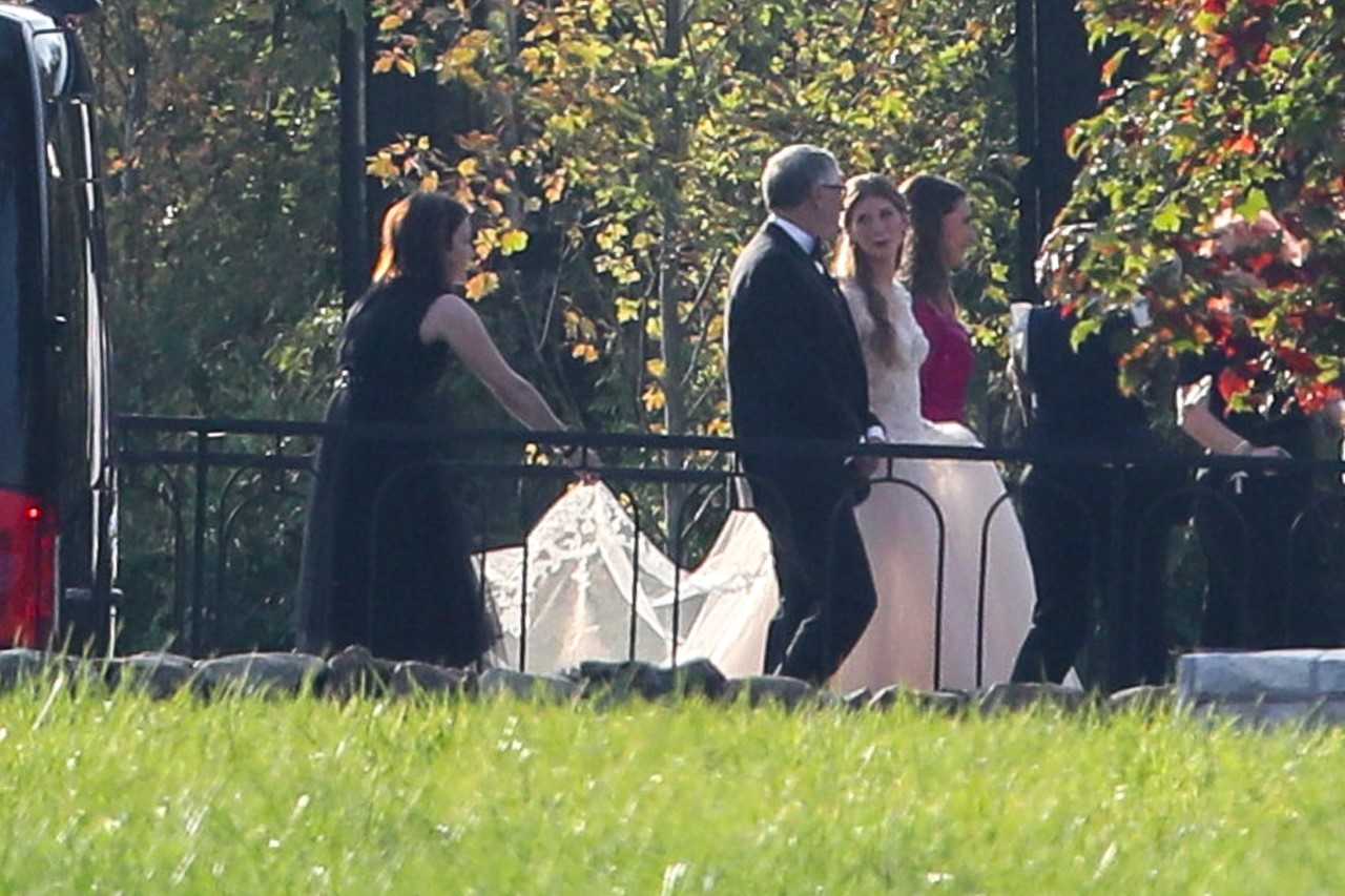 Старшая дочь билла гейтса поделилась первыми фотографиями со своей свадьбы