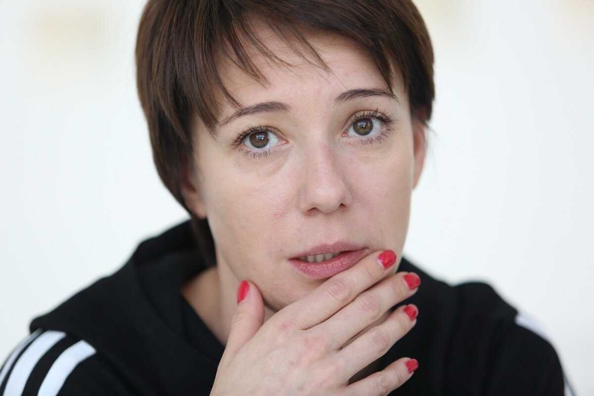 22 ноября в музыкальном театре Геликон–Опера состоялась торжественная церемония вручения премии Женщины года Glamour —  2021